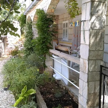 Apartmán Rogacic 2460a Vis