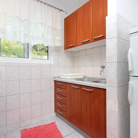 Rogacic 2460a Apartmán Vis
